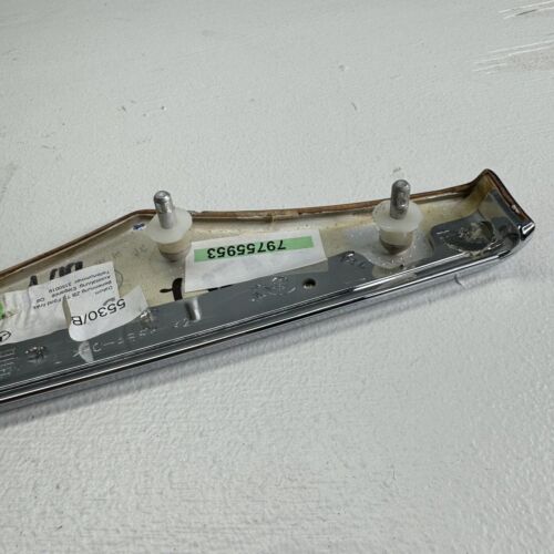 2006-09 Mercedes-Benz E350 Left Rear Door Panel Wood Grain Trim Molding OEM - Picture 9 of 13