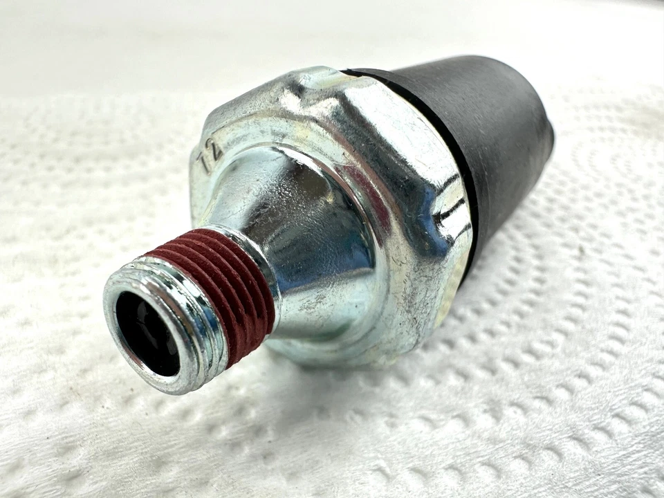 Standard Automotive Parts PS257 Oil Pressure Sender for Gauge - NOS - NEW - Imagem 2 de 4