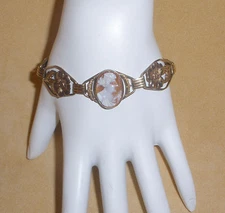 1930's 40's Era 5 Link Cameo Bracelet with Floral Accents