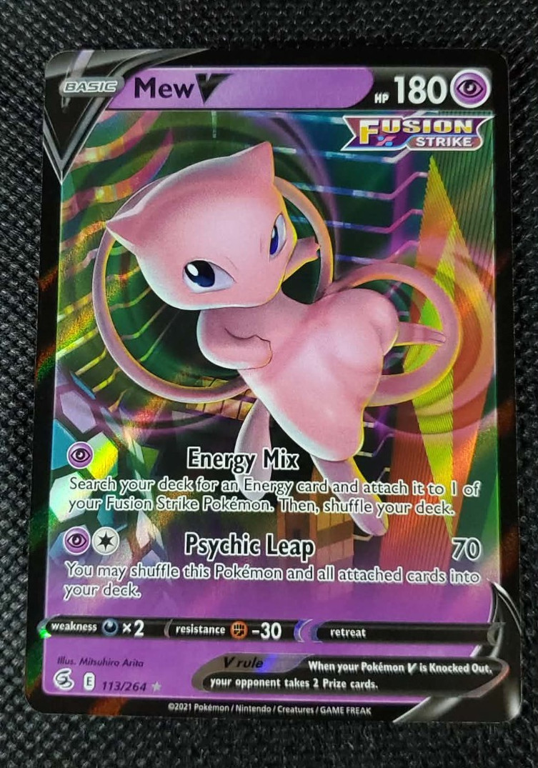 Mew V 113/264 Swsh Fusion Strike Holo
