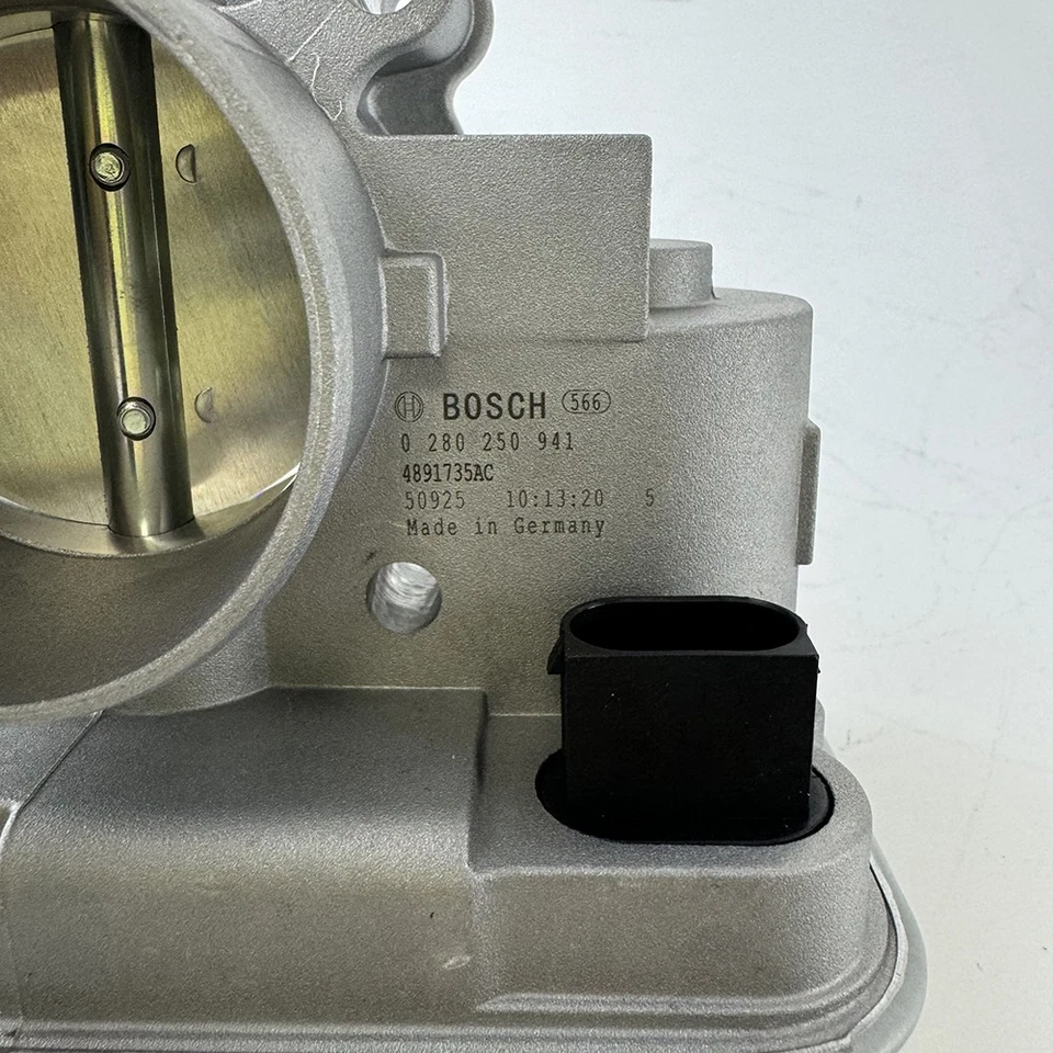 Carrocería del acelerador 4891735AC para 07-16 Jeep Patriot Compass Avenger Caliber Journey Foto 4 de 4