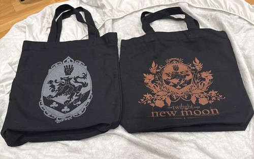 2 THE TWILIGHT SAGA NEW MOON BLACK TOTE BAG LOT EDWARD BELLA JACOB - Picture 2 of 14