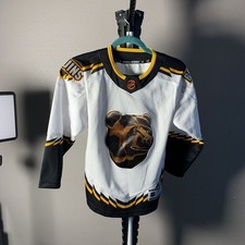 More Free Hockey Cards From Upper Deck at Stanley Cup Finals Game Four 4