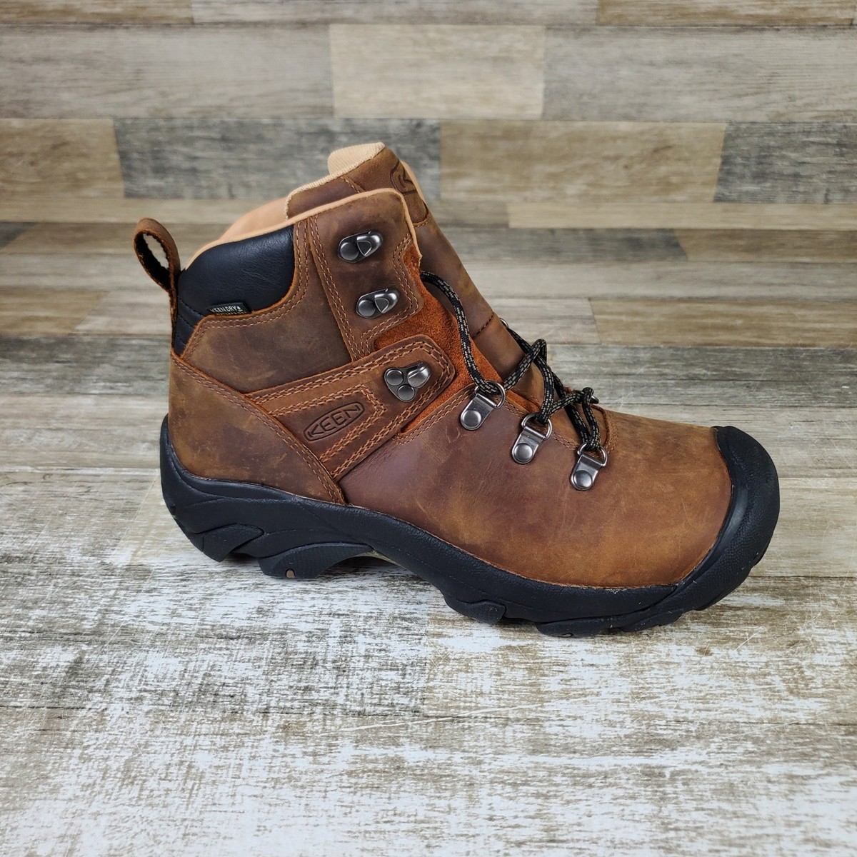 Keen Pyrenees Mens Boots Sz 8 Syrup Black Leather Waterproof