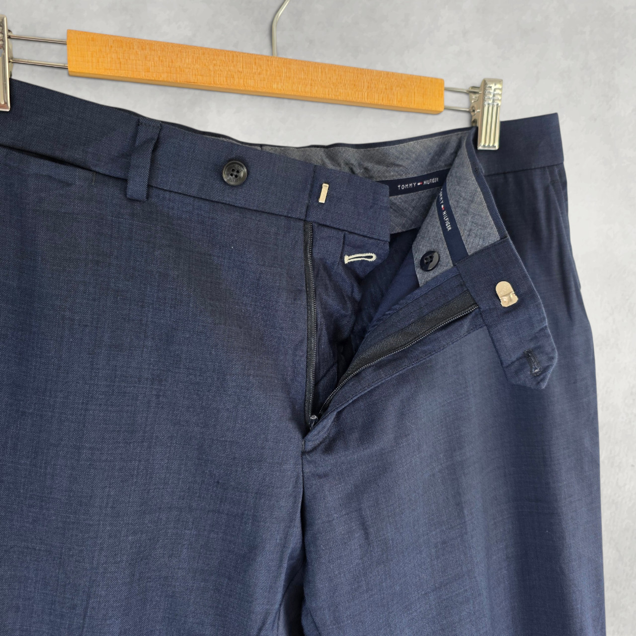 Tommy Hilfiger Men’s Wool Blend Dress Trousers Blue Smart Formal W34 L28 Work image 4