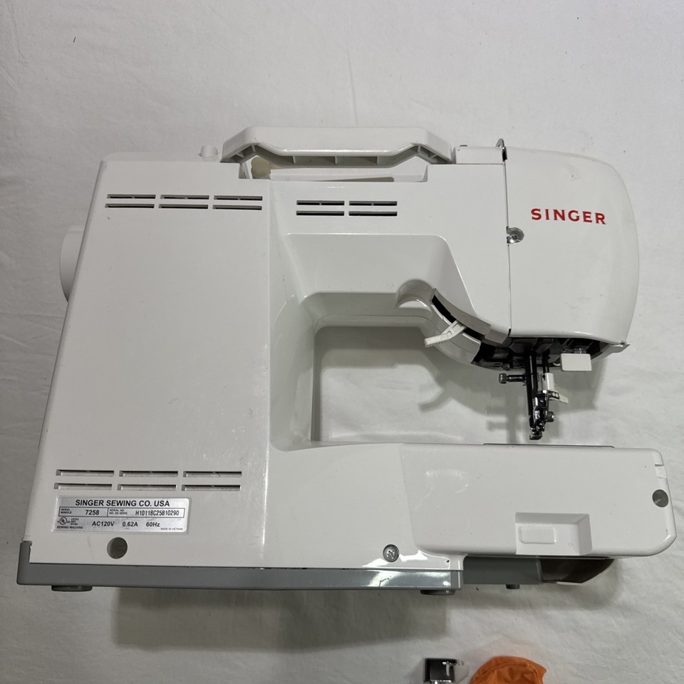 Singer Computers SINGER Stylist 7258 Computerized Sewing Machine Tested With Pedal And ...