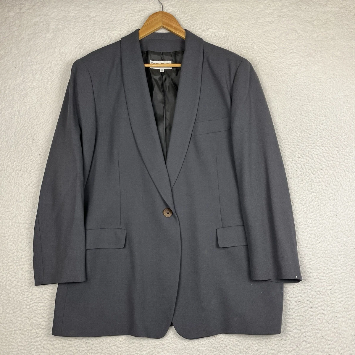Giorgio Armani Le Collezioni In Women's Suits & Blazers for sale