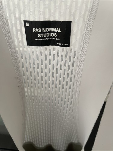 Pas Normal Studios Men’s Bib Shorts Size M - Picture 2 of 6