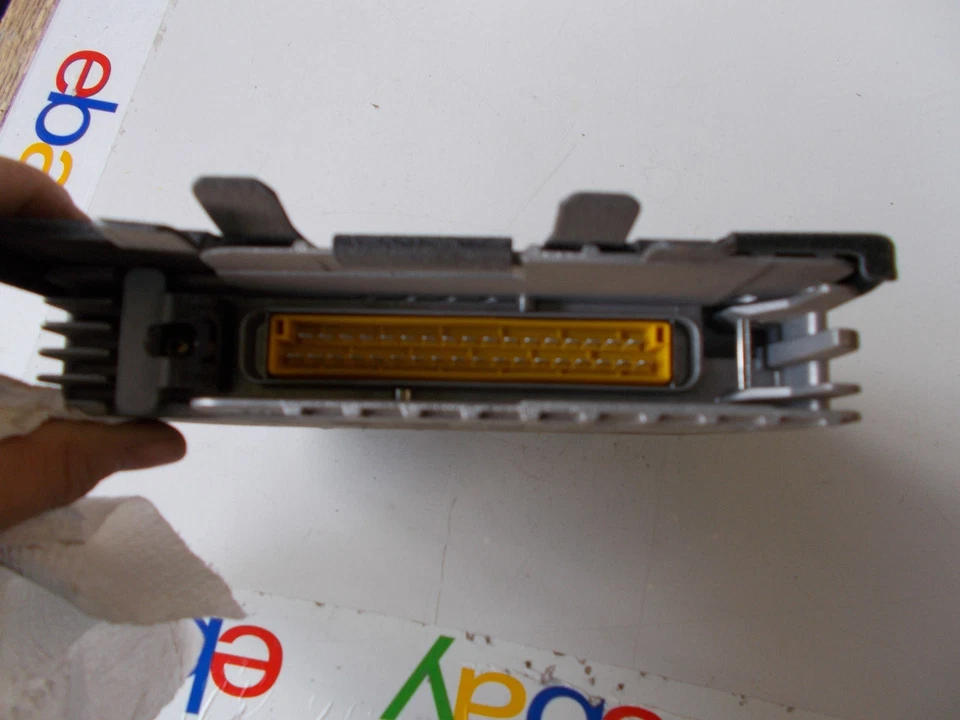 88 89 90  1988 1989 1990  Pontiac Bonneville ABS CONTROL MODULE  25528415A OEM - Imagem 2 de 3