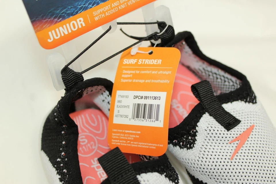 NUEVO CON ETIQUETAS Niñas Surf Strider SPEEDO Junior Talla 11-12 Negro Blanco Zapatos sin cordones para el agua Foto 4 de 4