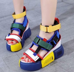 wide width flip flops with arch support