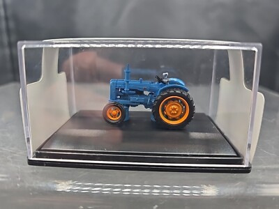 Fordson Tractor, Blue Oxford Diecast 1/76 New 76TRAC001 UK