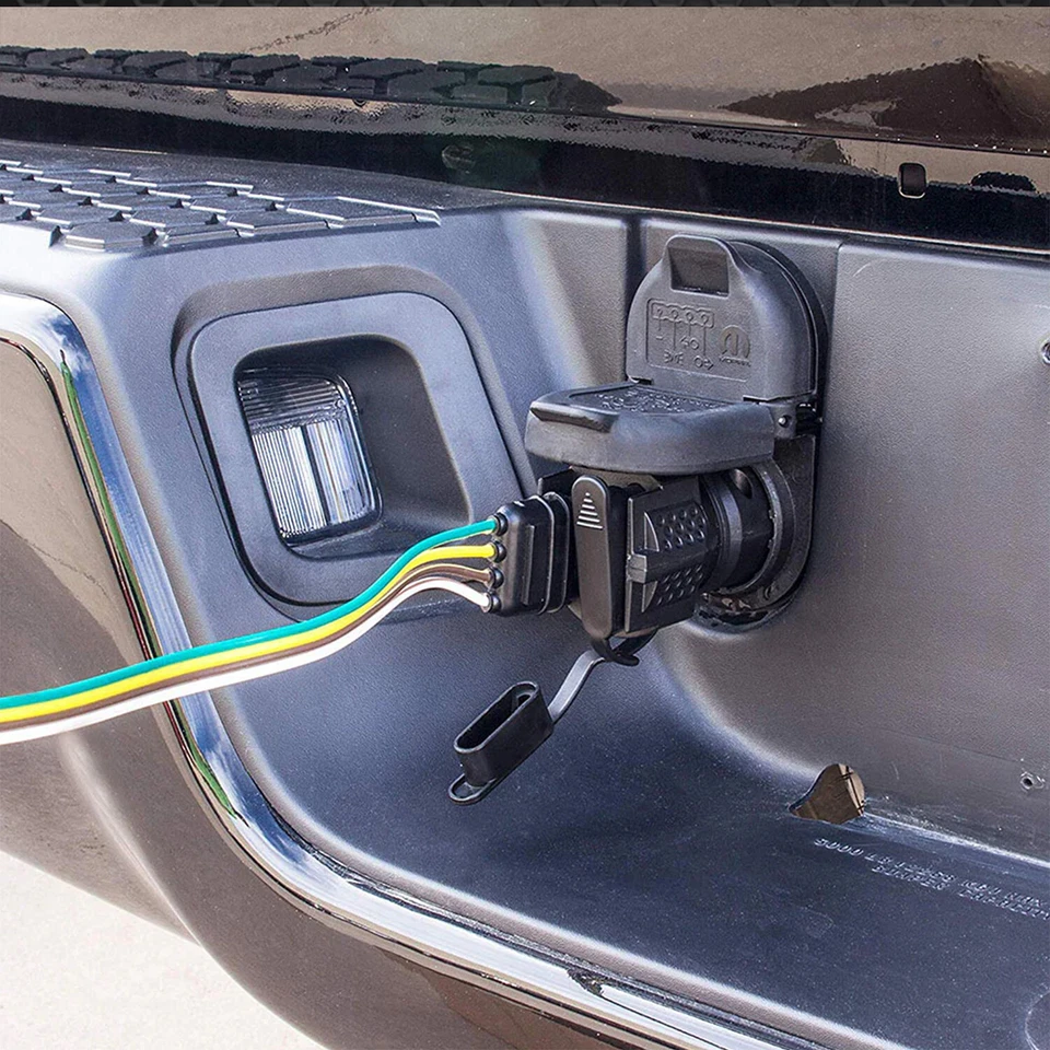 Tow Hitch Wiring Harness Connector 82824-0C150 For Toyota Tacoma 2016-2022 Tow Hitch Wiring Harness Connector 82824-0C150 For Toyota Tacoma 2016-2022