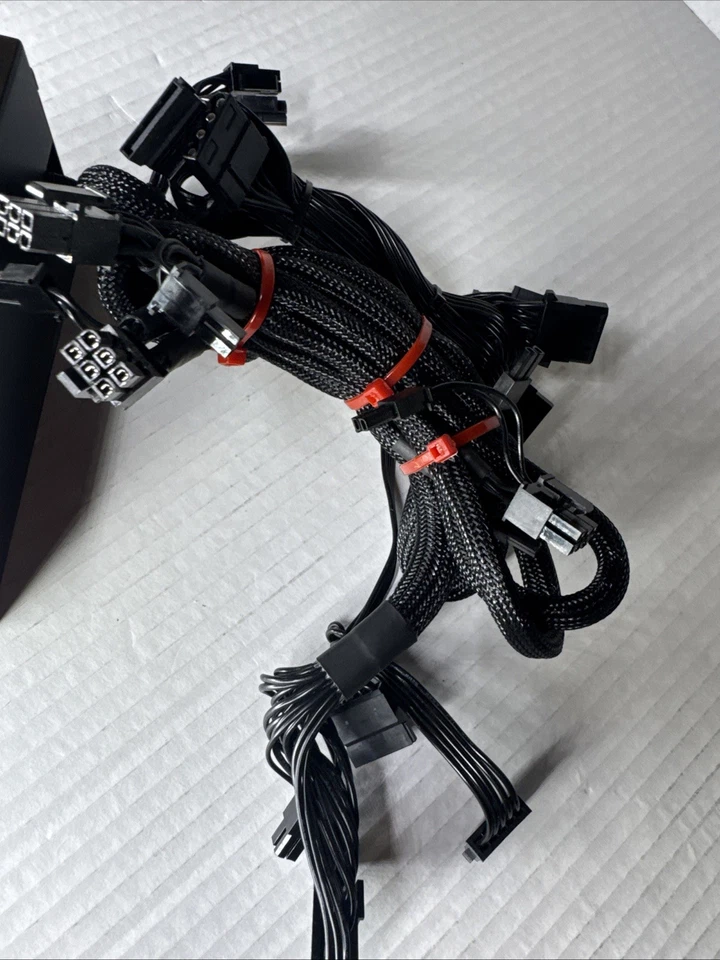 Sea Sonic S12III-650 80 PLUS Bronze 650W ITE Power Supply - Black (SSR-650GB3) - Image 4 of 4