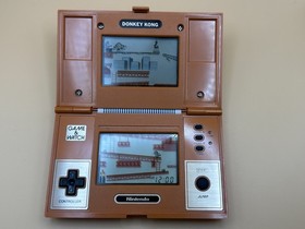 Nintendo Game & Watch DONKEY KONG DK-52 1982 With Box