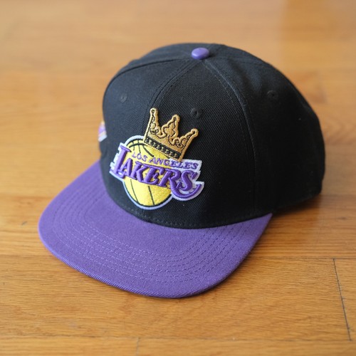 Pro Standard Lakers Snapback Hat Mens Black Purple Crown Logo Sporty OSFM Cap