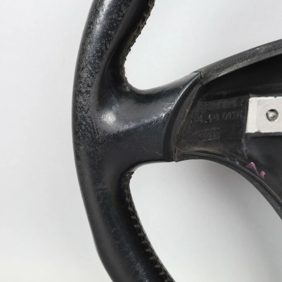 Volante Audi TT 2000-2001 3 radios cuero OEM usado Foto 3 de 4