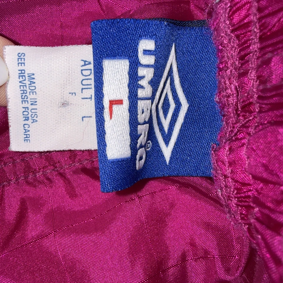 PANTALONES CORTOS UMBRO de colección adultos grandes púrpura rosa nailon hechos en EE. UU. fútbol fútbol fútbol Foto 3 de 4