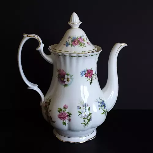 Royal Albert "FLOWER OF THE MONTH" COFFEE / TEA POT made in ENGLAND  1984  NEW