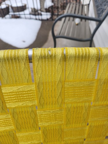 Set of 2 Vintage Webbing Aluminum Folding Lawn Chairs - Picture 10 of 10