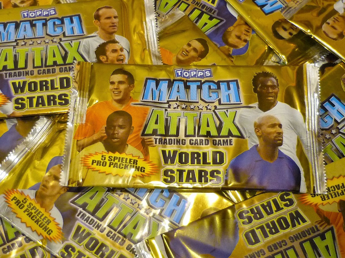 MATCH ATTAX TOPPS World Stars 2010 -- 20 Booster - 100 Karten TOP