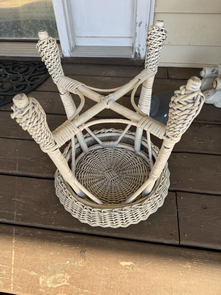 Vintage Boho MCM Wicker Rattan Stool Table Plant Stand mid century plantstand - Image 2 of 4