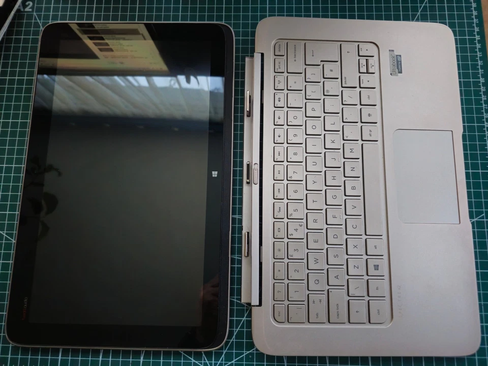 HP UltraBook Spectre X2 Touchscreen Intel i3 1,50GHz RAM 4GB SSD 128GB Win 10 P - Bild 4 von 4