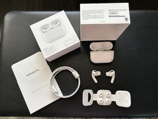 Apple AirPods Pro 1st Gen, Flawless Condition, Full Set, All Ear Tips, Clean