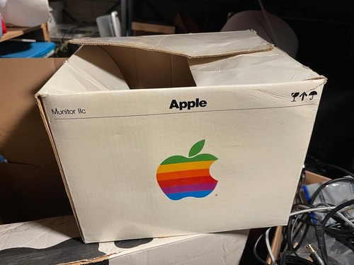 Vintage 1980s Apple Monitor IIc Empty Box Only