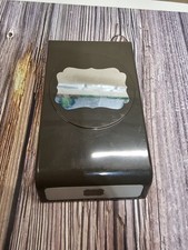 Stampin' UP DECORATIVE LABEL PUNCH - RETIRED