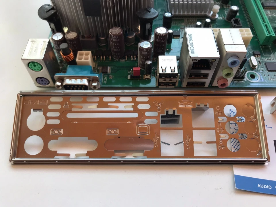 Scheda madre LGA 775 Biostar P31-A CPU Intel Core2 Duo E7500 RAM 4GB DDR2 RS-232 - Immagine 3 di 4