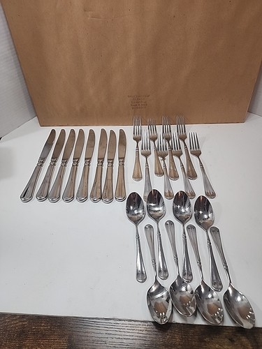 Mikasa FRENCH COUNTRY Edelstahl Besteck 24 Teile Gabeln Löffel Messer