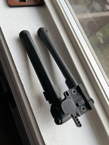 Magpul Bipod with LaRue Tactical LT271 Picatinny QD Adapter Mount ARMS17