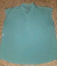 Figs Oversized Rafaela Womens Medical Sleeveless Scrub Top Teal Green Small