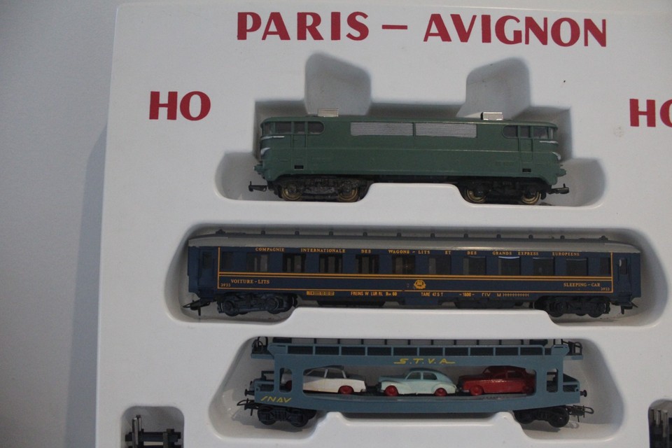 HORNBY O 1/48 voiture voyageur 3e classe sncf 53028 Paris Lyon Avignon Marseille. Train miniature - Modélisme