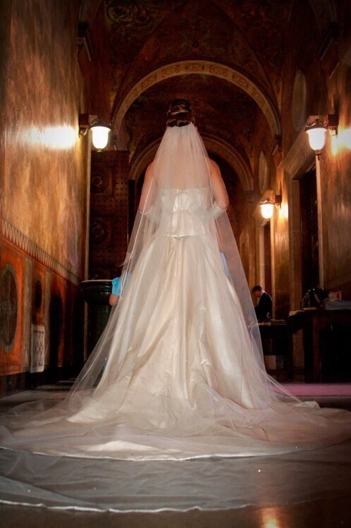 Vestido de Noiva - Vestido de Noiva Amalia Carra Couture com Véu de Strass 6’ - Imagem 3 de 4