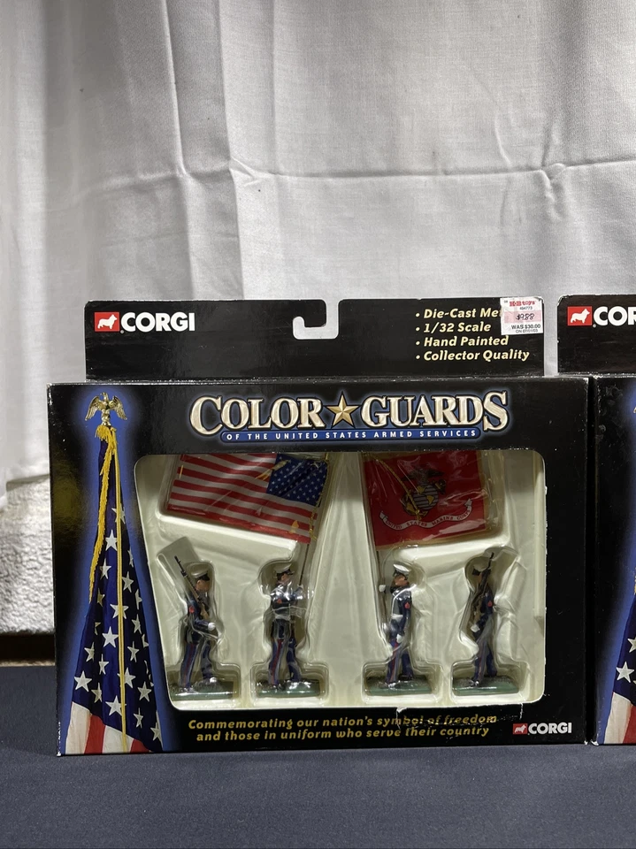 Lote de 2 Corgi Color Guard U.S Marine Corps Diecast escala 1/32 Foto 2 de 4