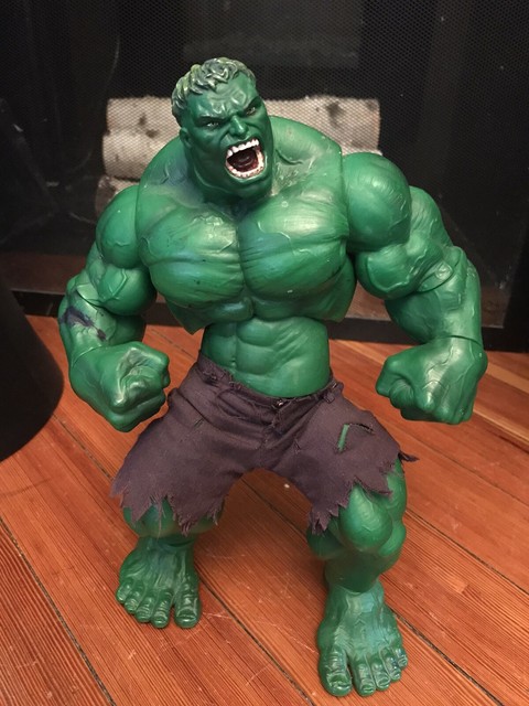 raging hulk toy