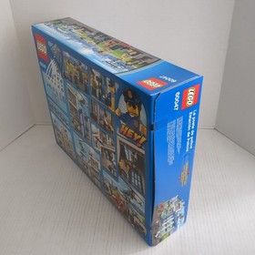 LEGO CITY Police Station (60047)