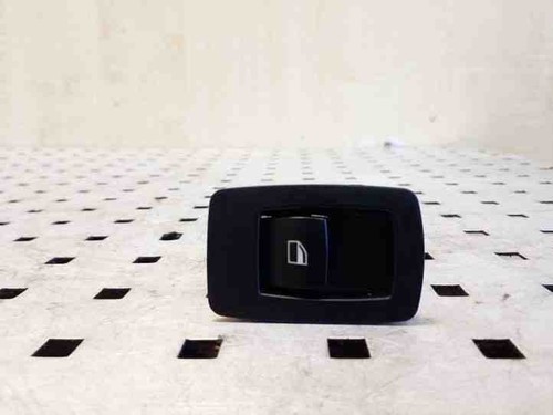 BMW 3 Touring E91 Schalter für Fensterheber hinten links 15939900 26128145
