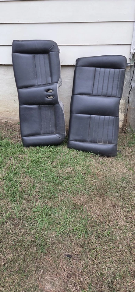 1999-2004 Mustang GT Convertible Rear Seats  Upper And Lower  Black Leather - Image 2 of 4