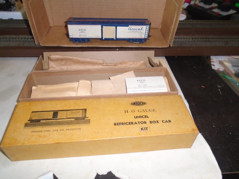 AMBROID 50' COMBO REFRIGERATOR & BOX CAR - UNICEL #PSCX 1951 (BUILT / KIT) HO