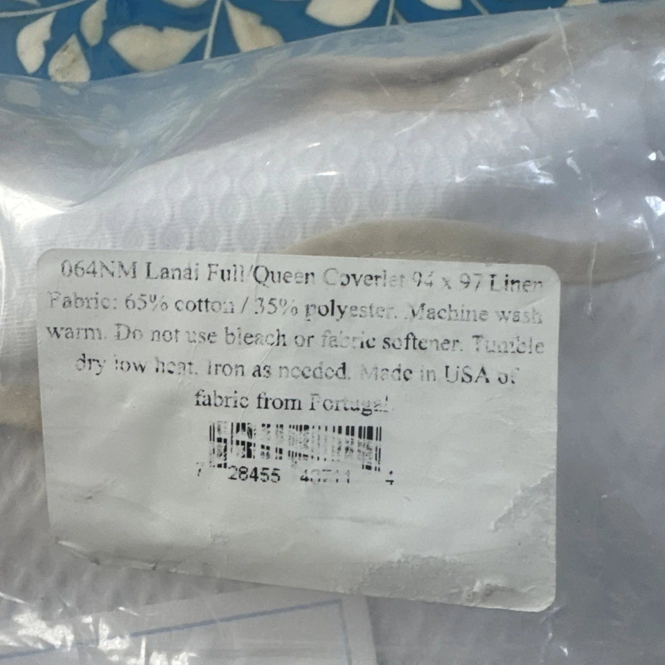 Matouk queen size Lanai Pique white scalloped coverlet Msrp 299 - Image 3 of 4