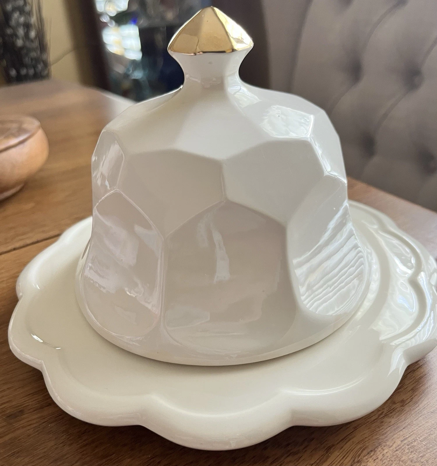 vintage round butter dish with lid