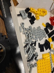 LEGO TECHNIC: Universal Set (8040)