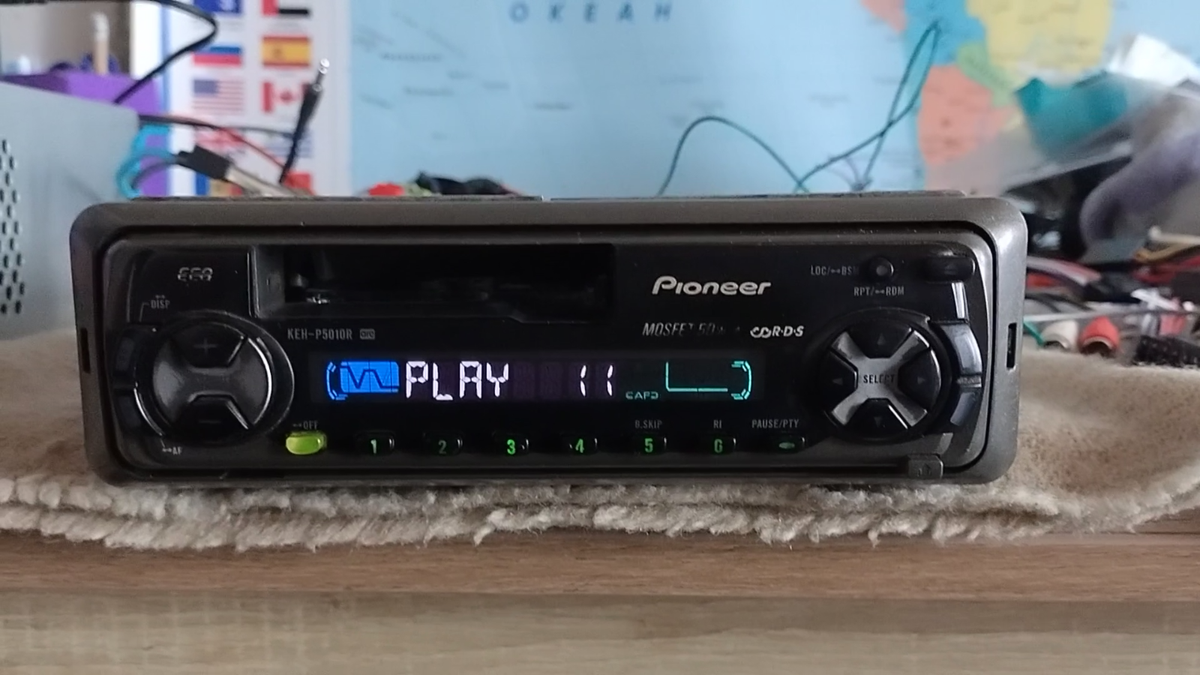 Pioneer KEH P5010R Car Stereo Mobile Media Station Fully Working