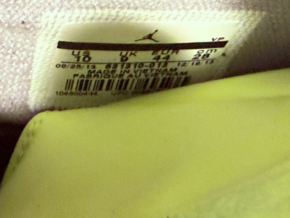 Size 10 - Jordan Melo 1.5 Wolf Grey Volt Ice - Image 3 of 4