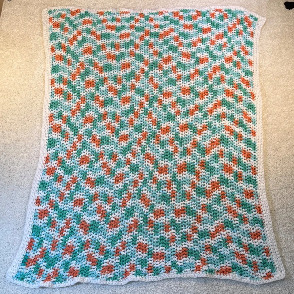Manta de bebé hecha a mano de ganchillo tejida naranja verde blanco guardería para niños Foto 3 de 3
