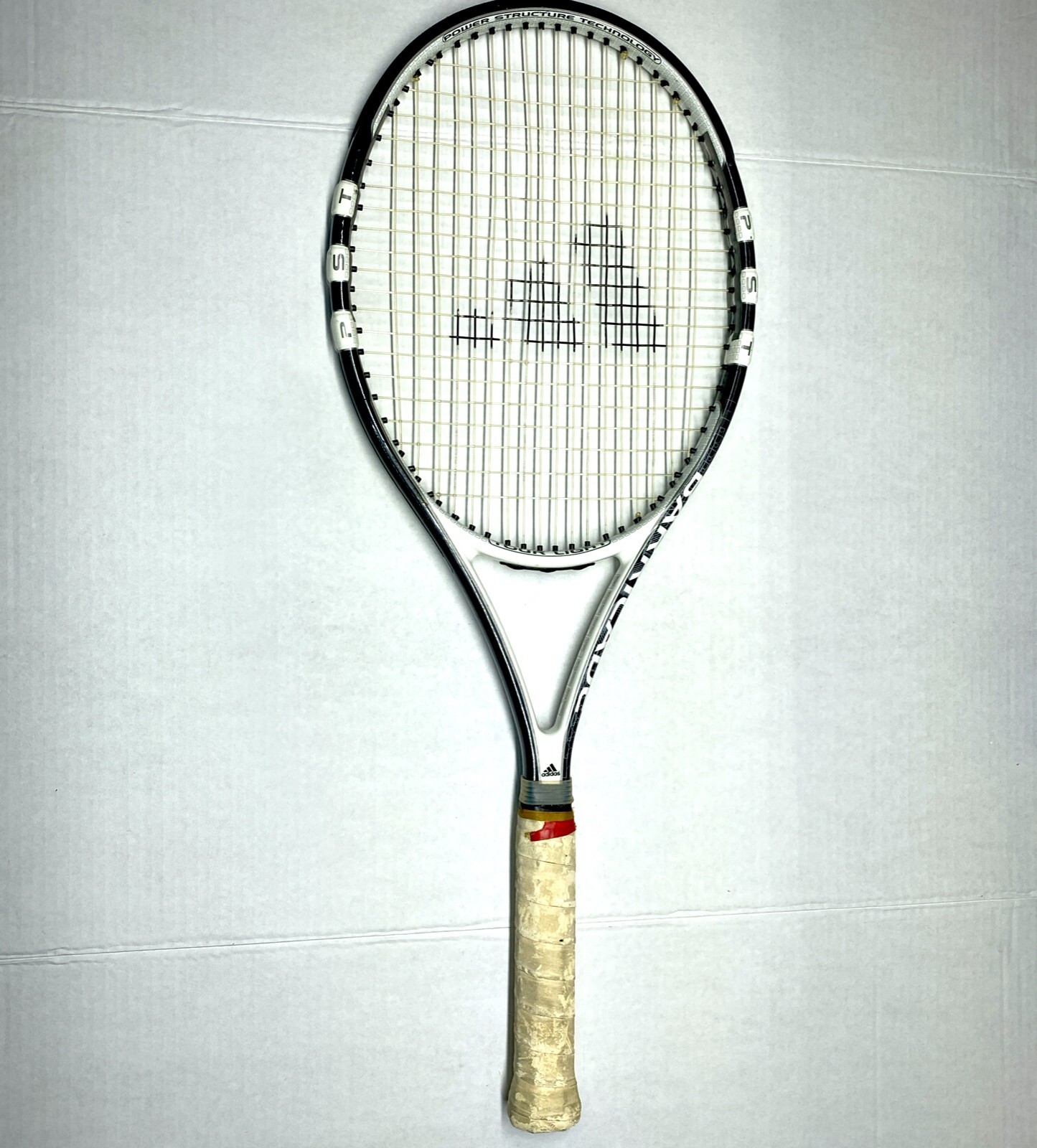 adidas barricade tennis racquet