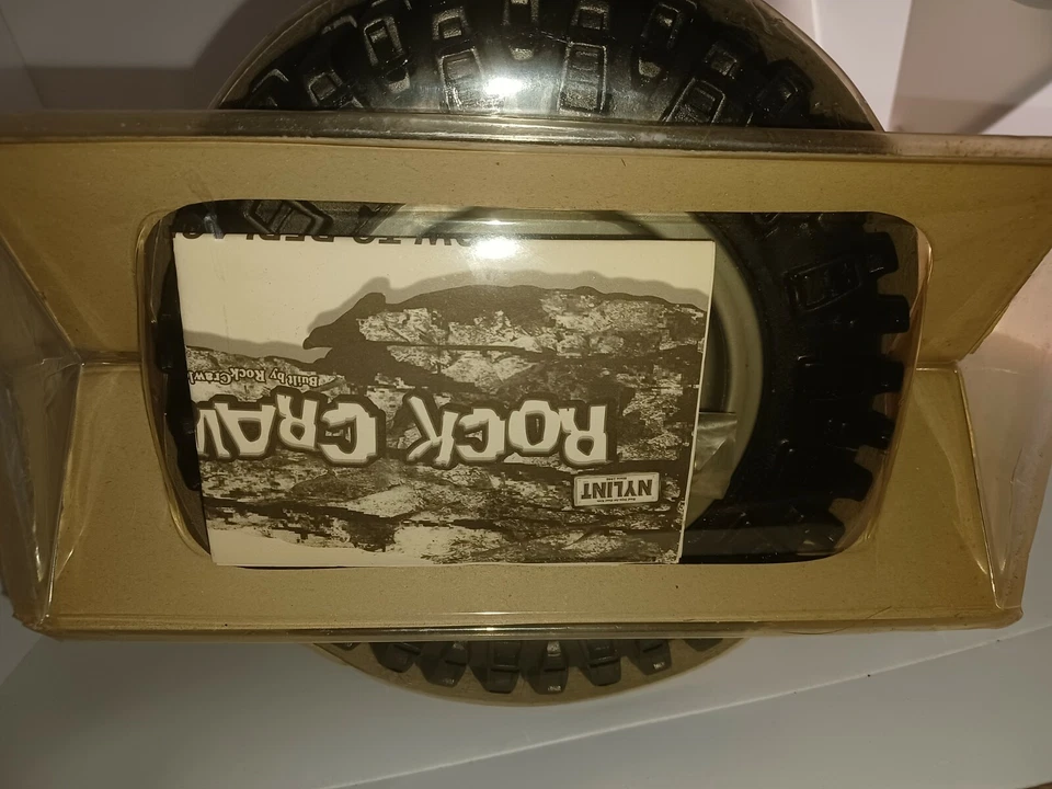 Neumáticos Nylint Jerp Wrangler Scorpion MK I Aired Down Rock Crawler nuevos envío gratuito Foto 4 de 4